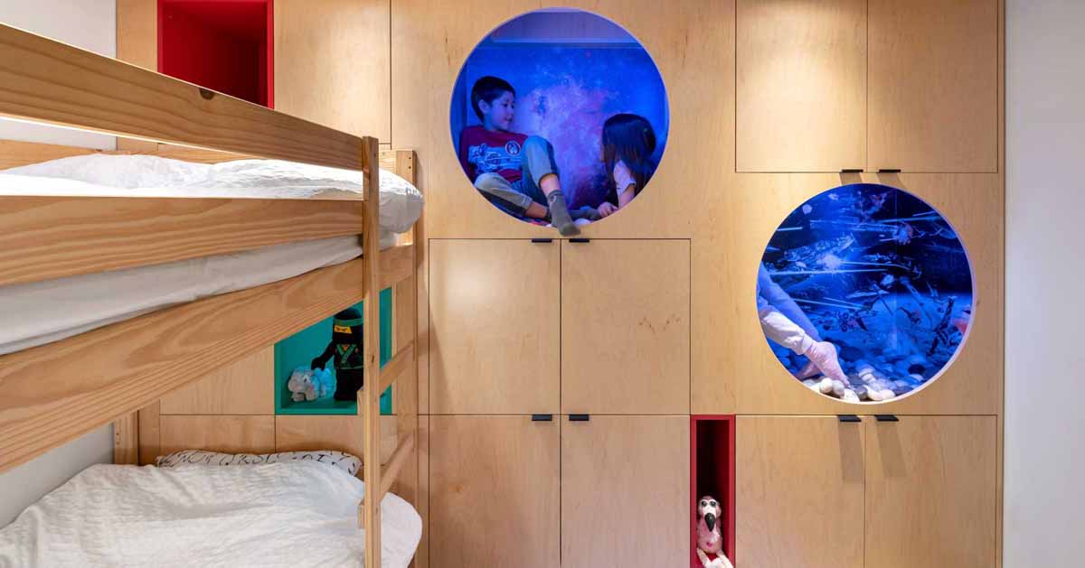 A Kid’s Mattress room With Constructed-In Finding out Nooks