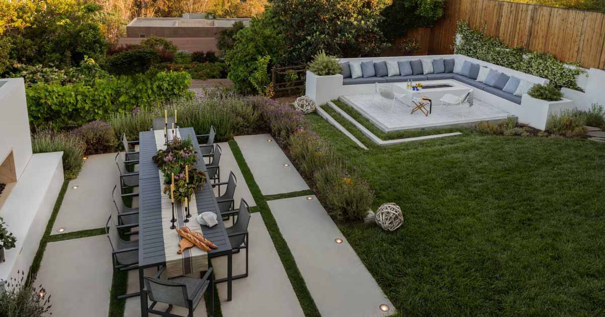 A Trendy Panorama Was Designed For This Californian Yard